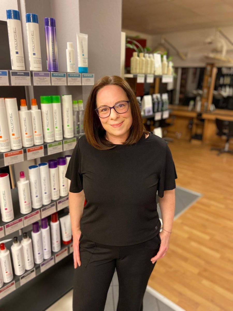 Romana, Topstylistin und Salonleiterin